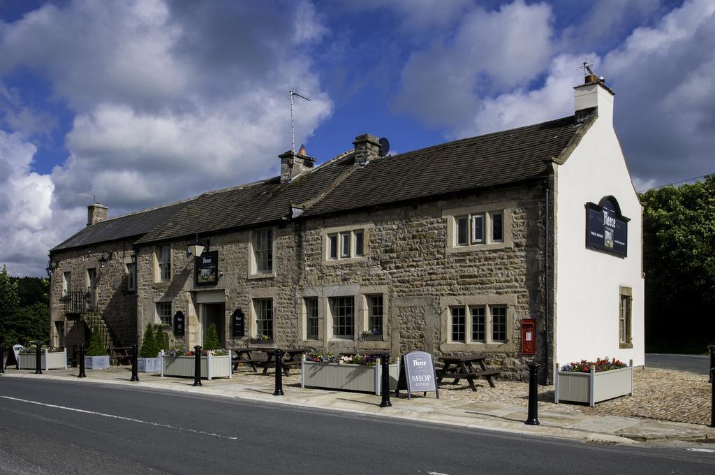 The Fleece Inn Shireshead Esterno foto