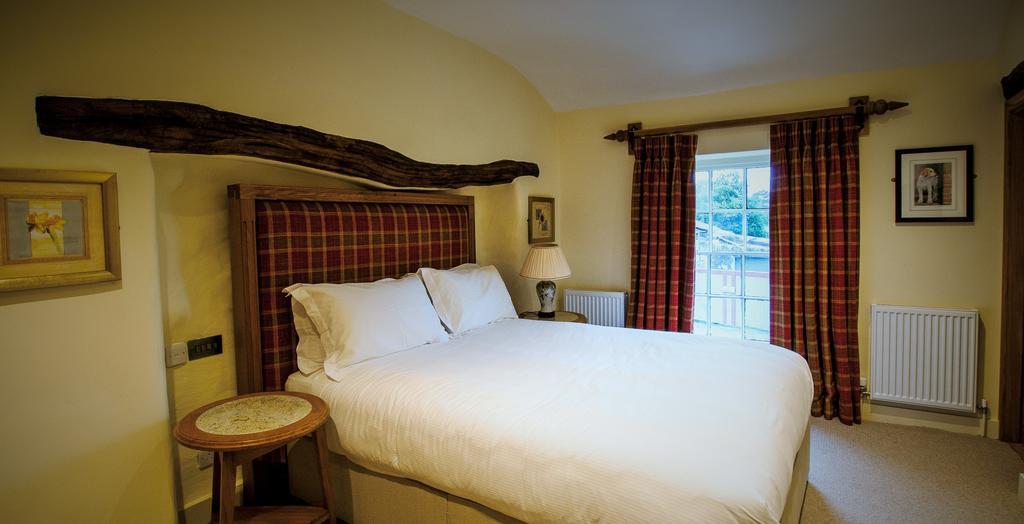 The Fleece Inn Shireshead Esterno foto
